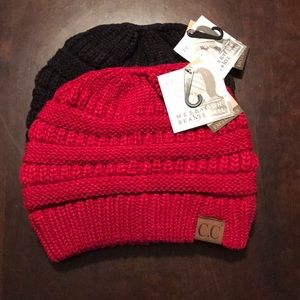 CC Messy Bun Beanie Tail